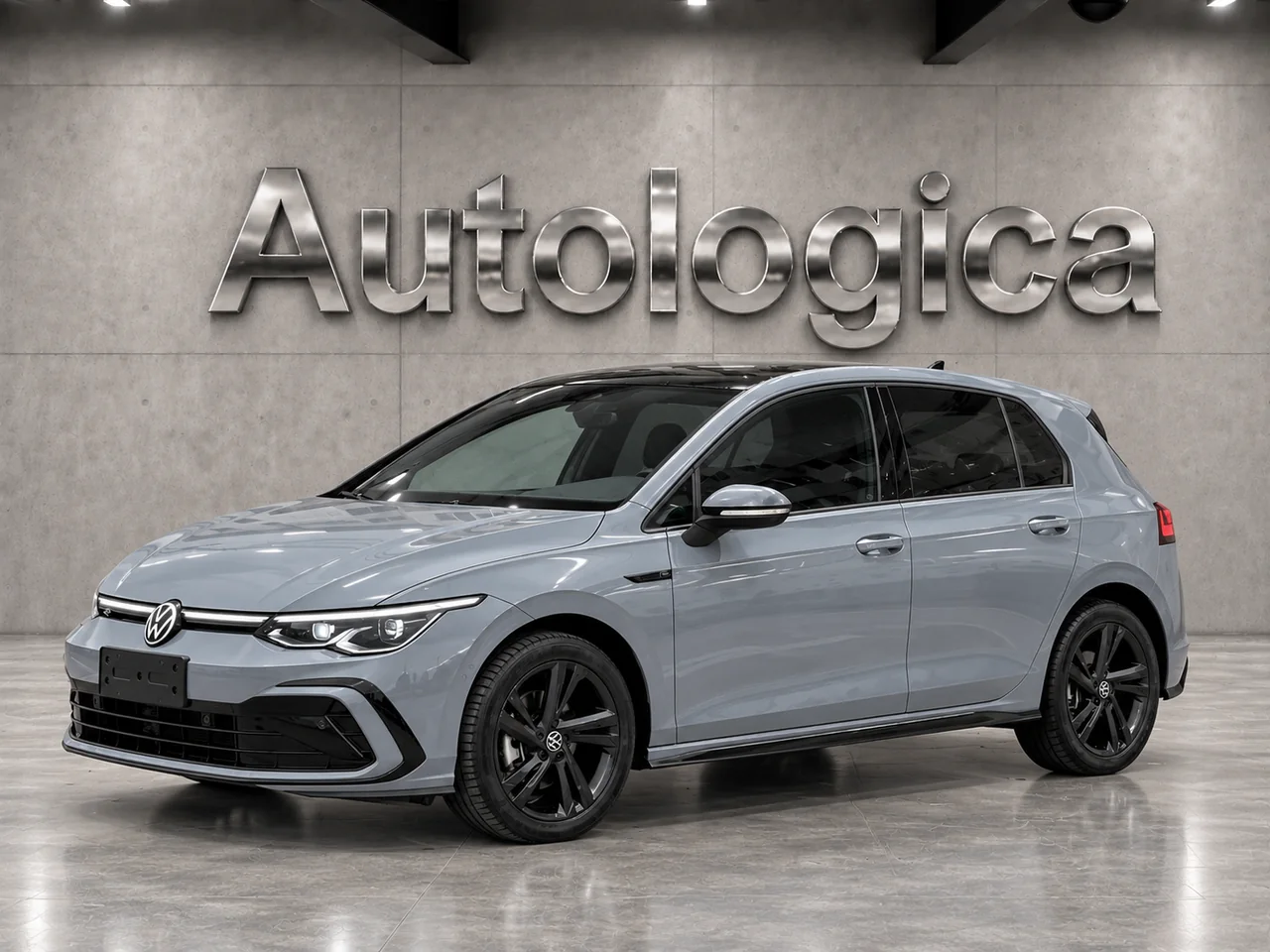Volkswagen Golf в шоуруме Autologica